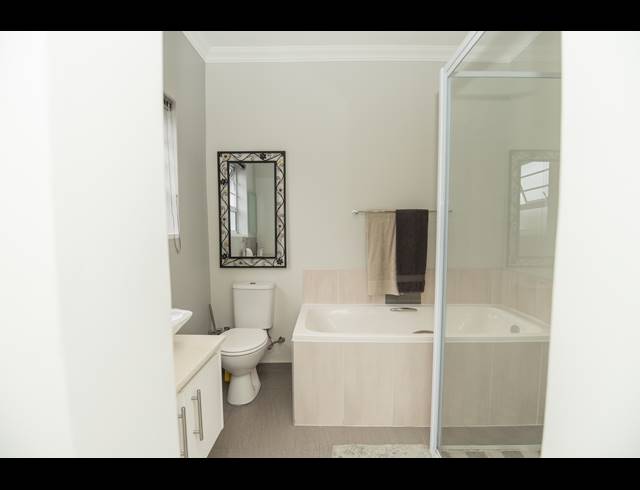 3 BEDROOM HOUSE FOR SALE IN WESTBROOK
